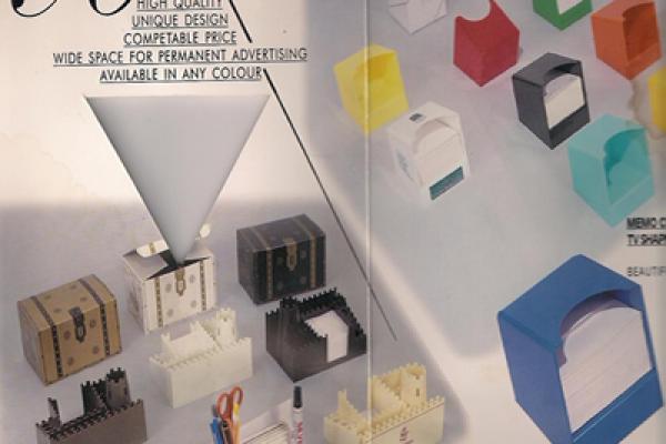 Memo Cube Holder-TV Type